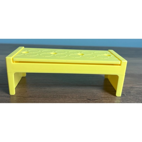 Barbie Dream House 2018 Replacement Part - Coffee Table Converts to Kid's Bed - Picture 5 of 5